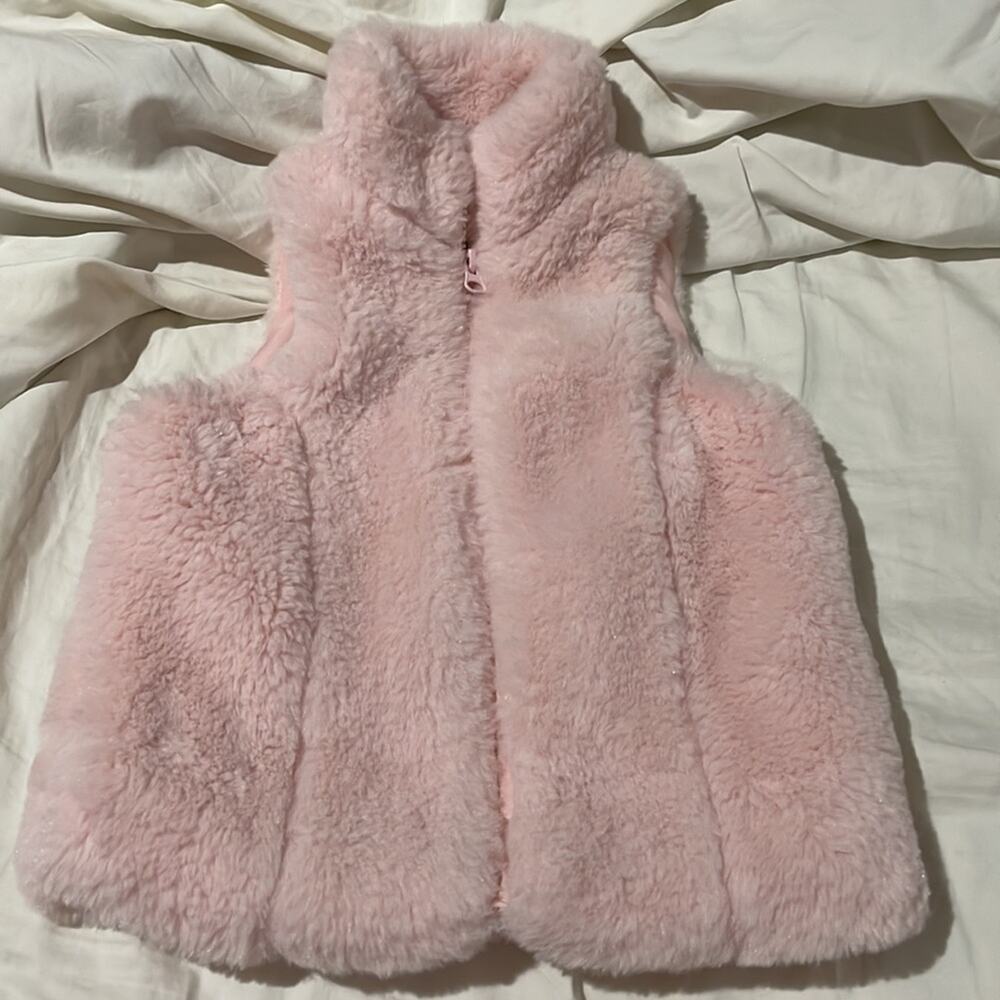 C & C California 5 pink furn vest with collar shaped fit lined worn once euc